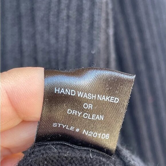 Naked cashmere Contrast-Button V-Neck Rib Sweater size large - Picture 6 of 7